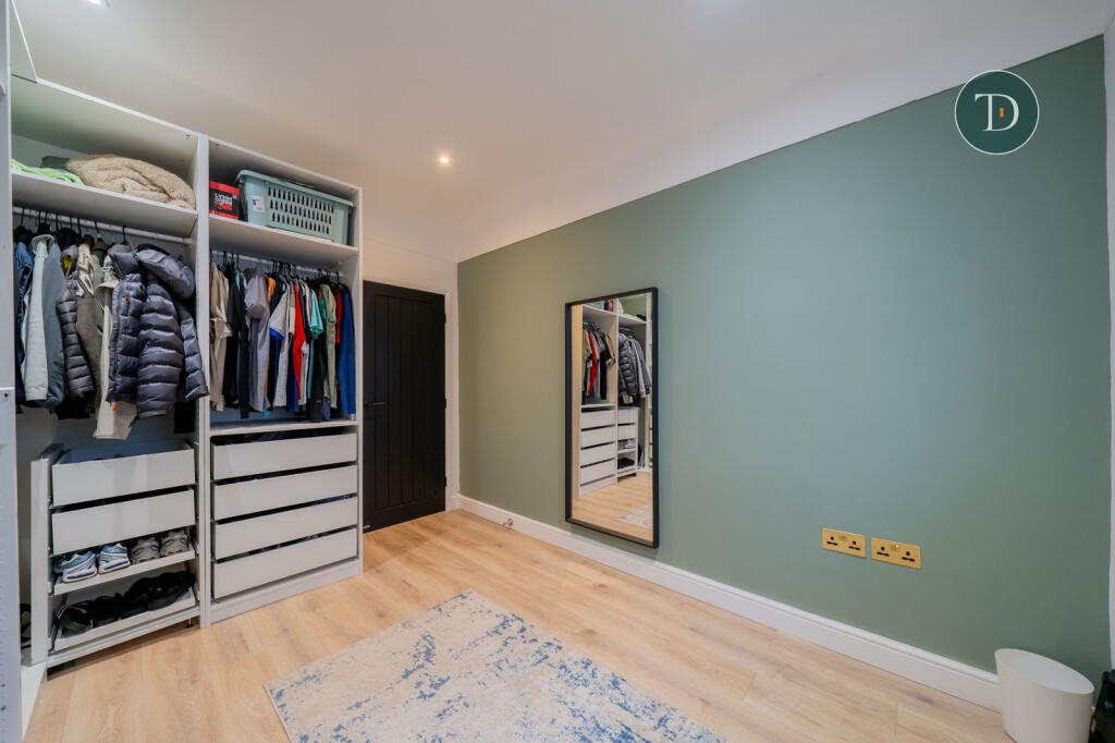 Woodland Road, Whitby, Ellesmere Port, CH65