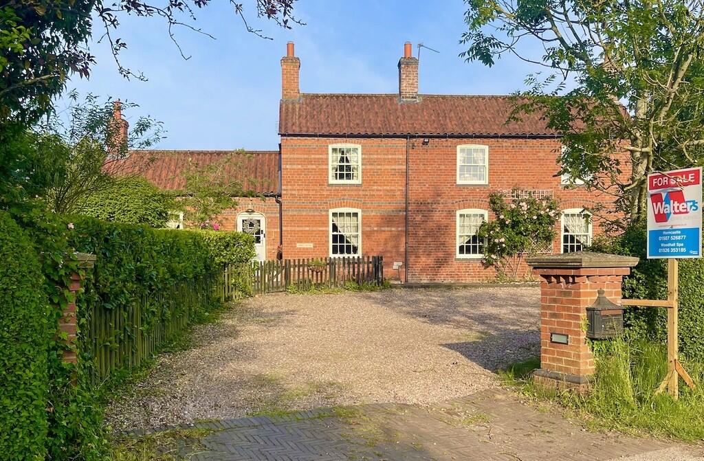 House Front Road-...