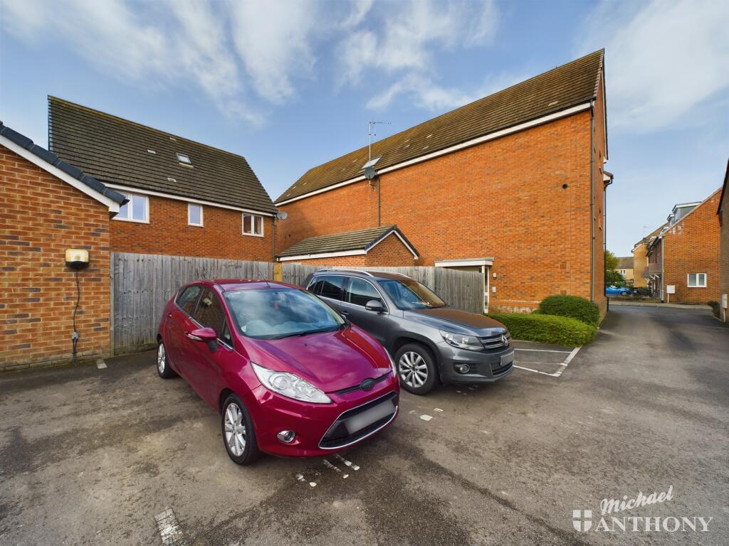 CAM02773G0-PR0238-STILL002