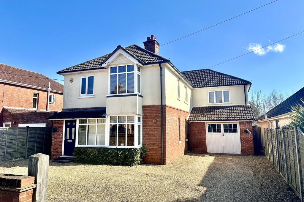 4 bedroom Detached for sale