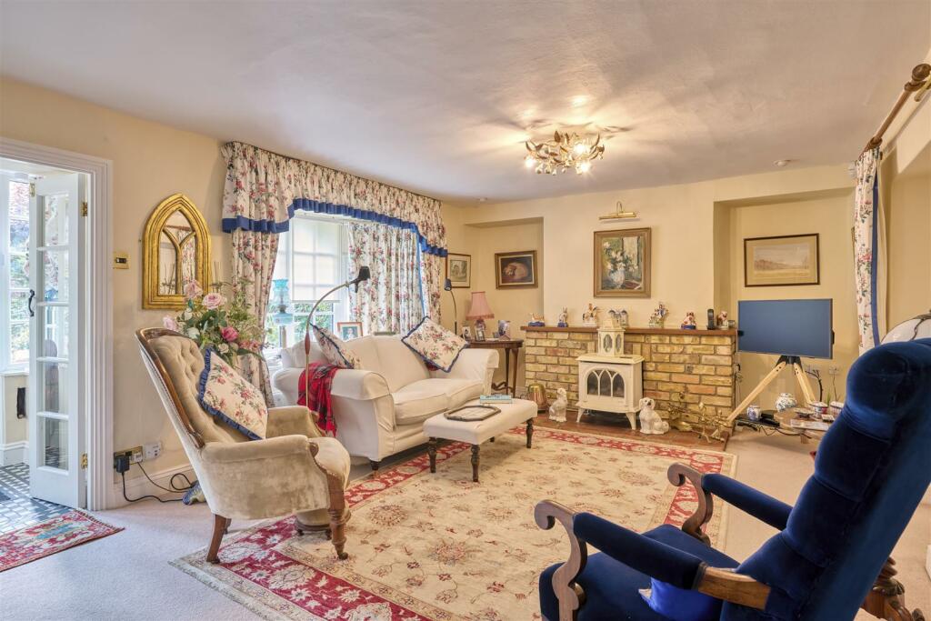 70 Glapthorn Rd Oundle-9.jpg
