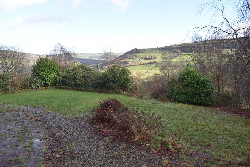 Front Garden &amp; Views
