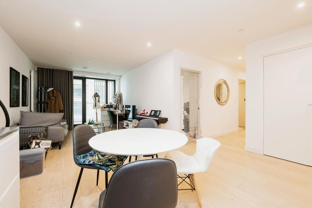 F3b31117-f0a6-ee11-be37-6045bdd0ef4d