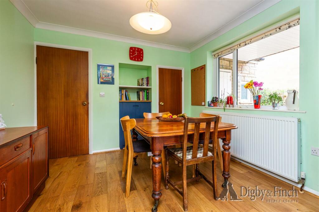 16 Roman Bank Stamford PE9 2SS-26watermarked.jpg