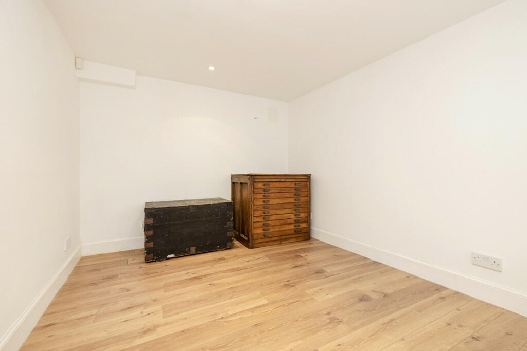 Double Bedroom 2