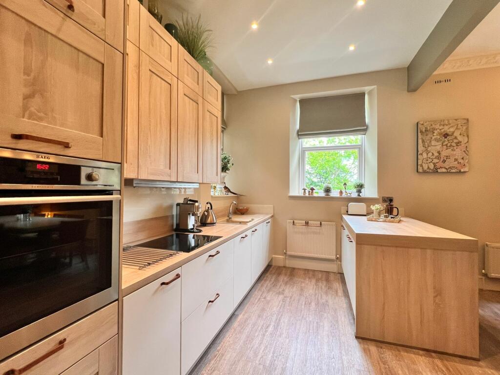OPEN PLAN LIVING DINING KITCHEN