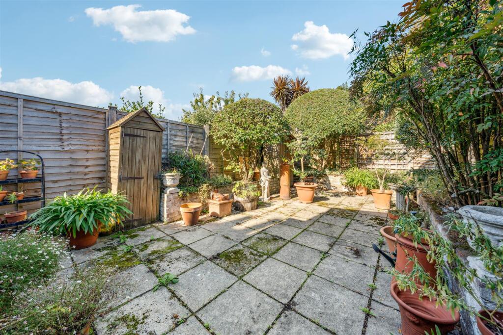 5 - 2025-10-01T161316.554.jpg