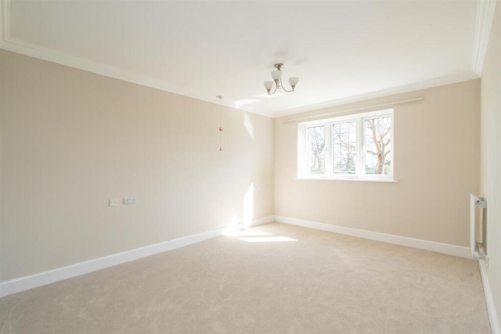 12 Cavendish Court_6.jpg