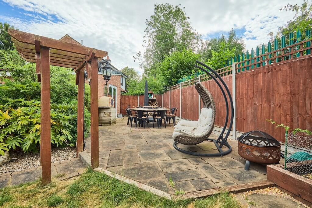 Edward Knight 202...