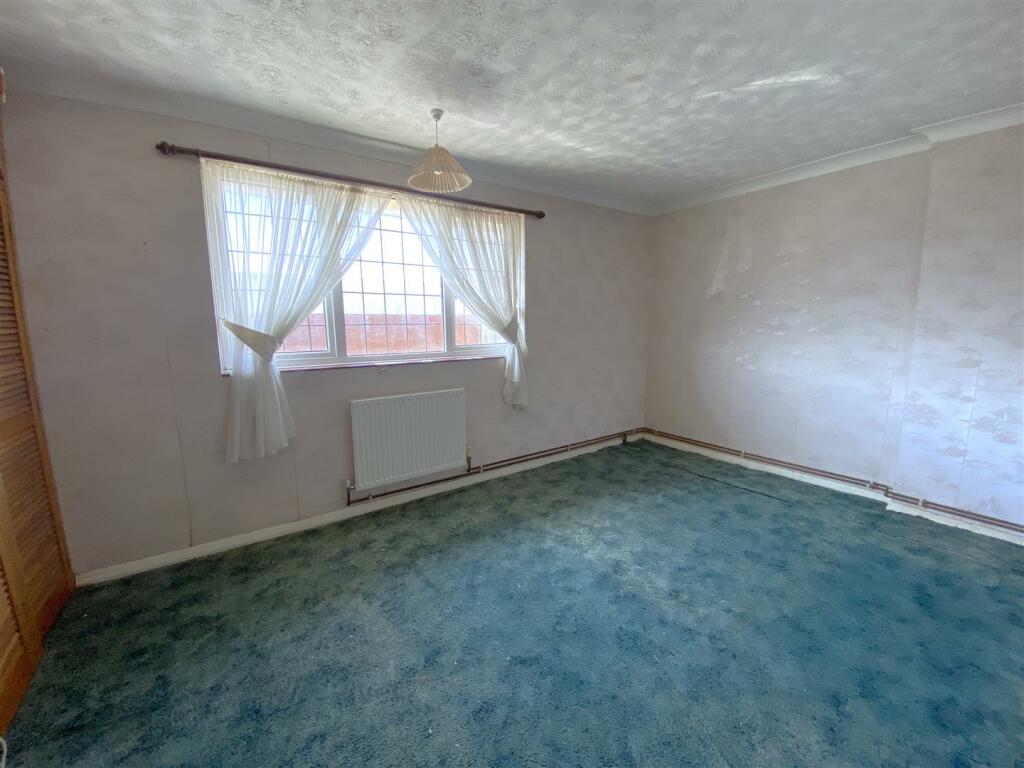Bedroom One.jpg