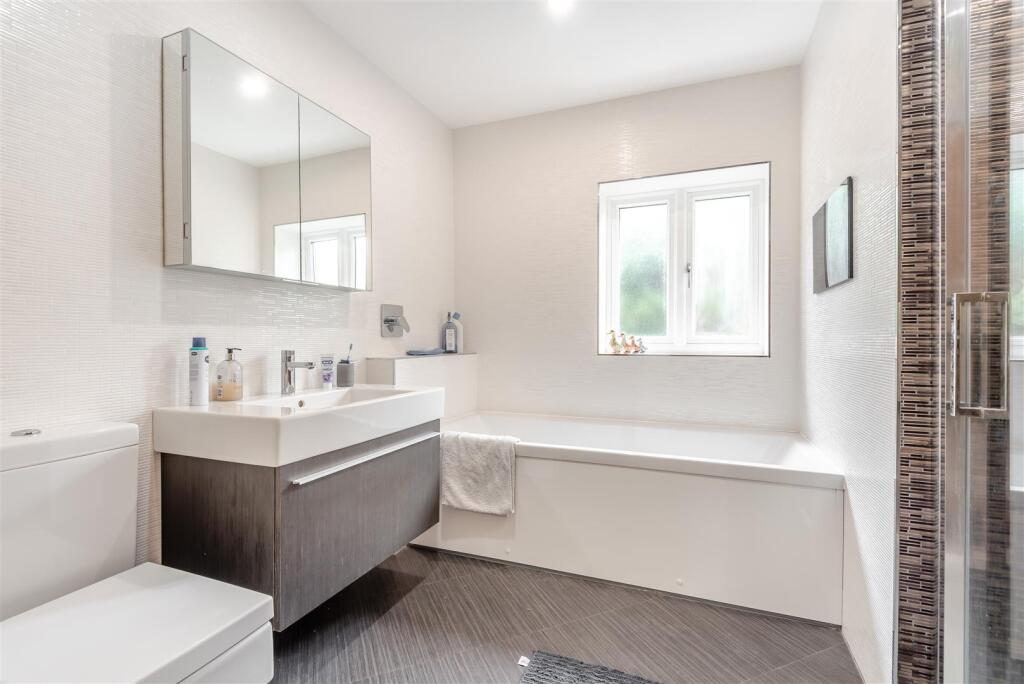 8654576-interior28.jpg