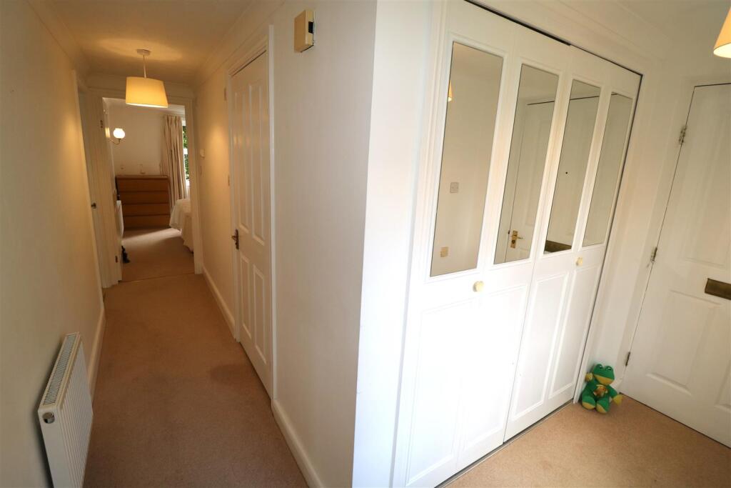 L Shaped Reception Hall