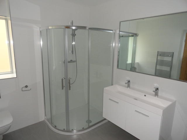 Master Ensuite