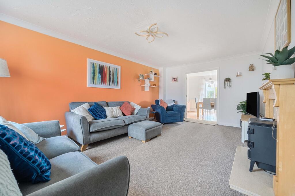 Lounge 2