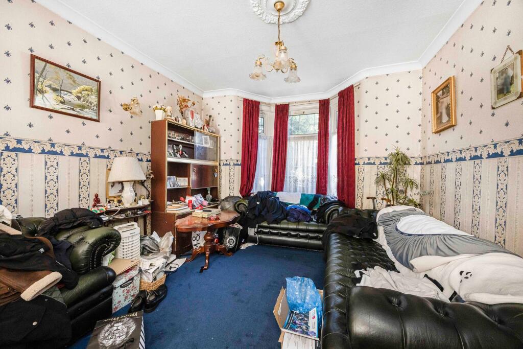 Living/Dining Room
