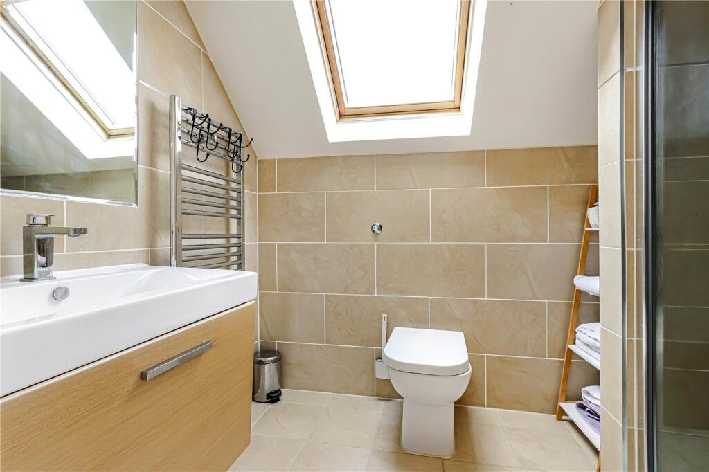 Ensuite