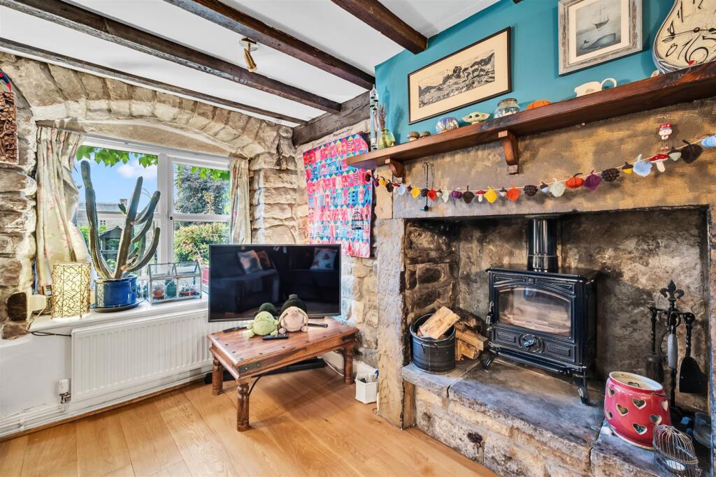 Saxton Mee Victoria Cottage 035.jpg