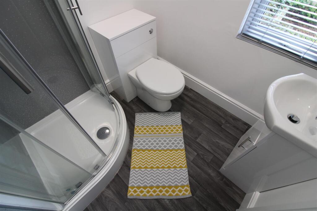 Ensuite 6