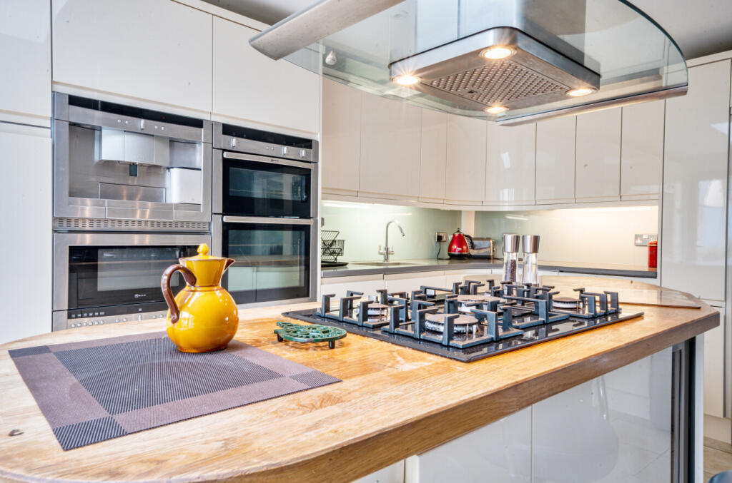 1324311-9-687651c...