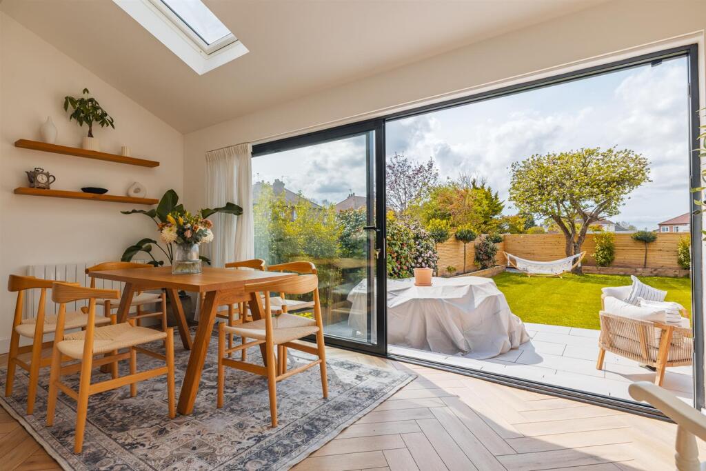 126 Brom Village Rd-31.jpg