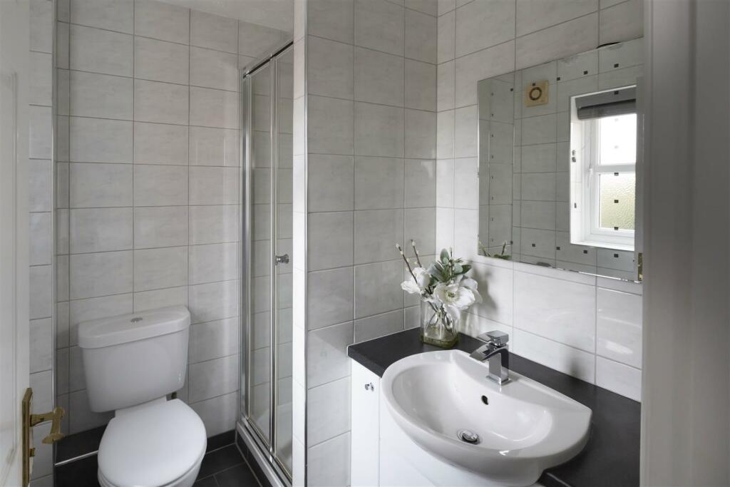 27 Crocus Way 39.jpg