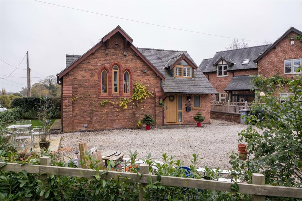 Church House-047.jpg