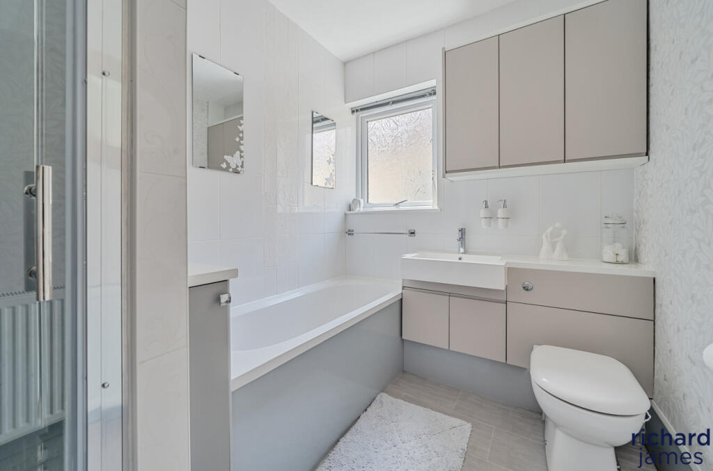 d32f691f-1b1f-424...