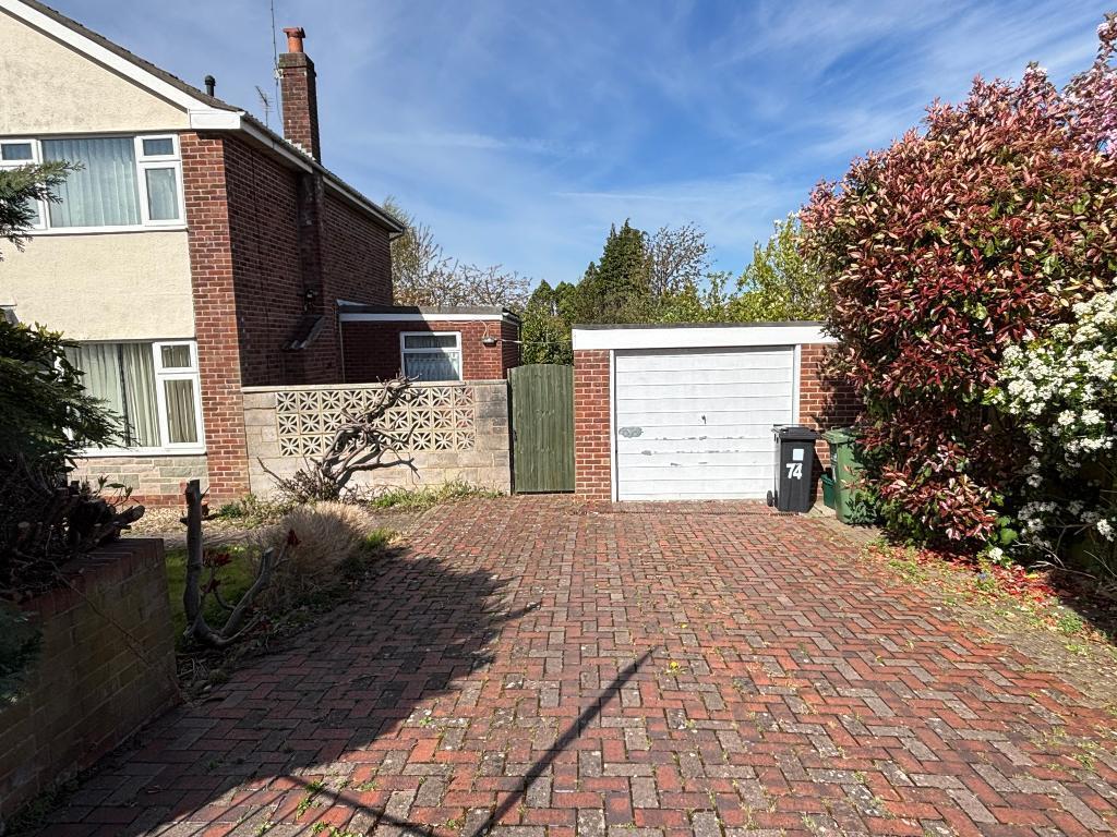 2nd Garage &amp; Driveway