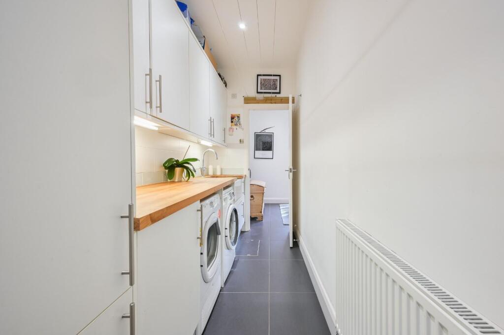 VERNON WALK, - (15).jpg