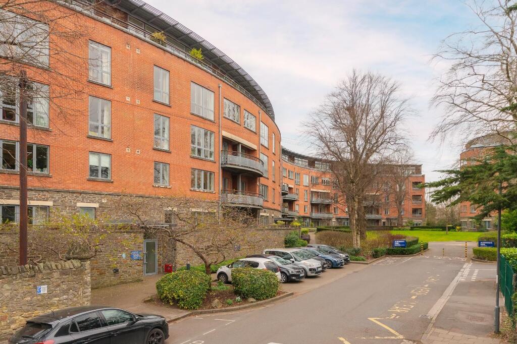 0G4ARD - External A.jpg