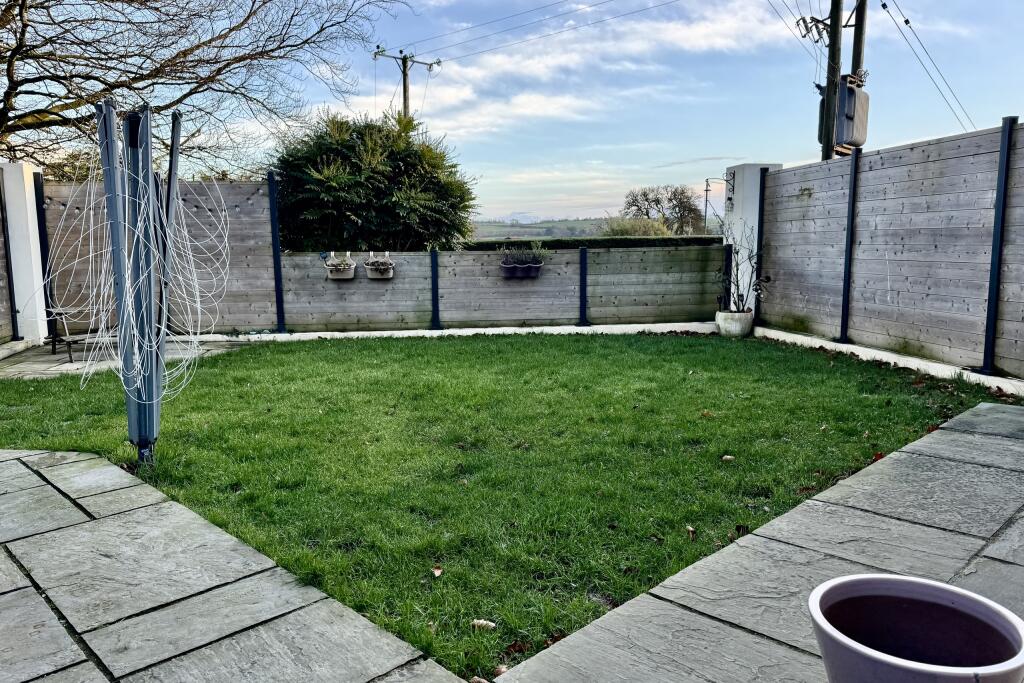 Rear Enclosed Garden