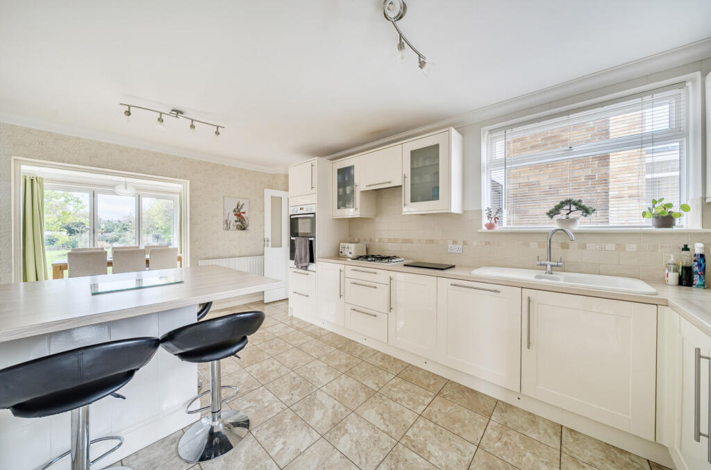 1363272-21-68e7df...