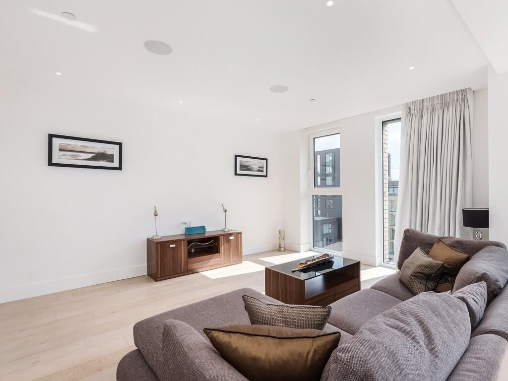 Westbourne Apt