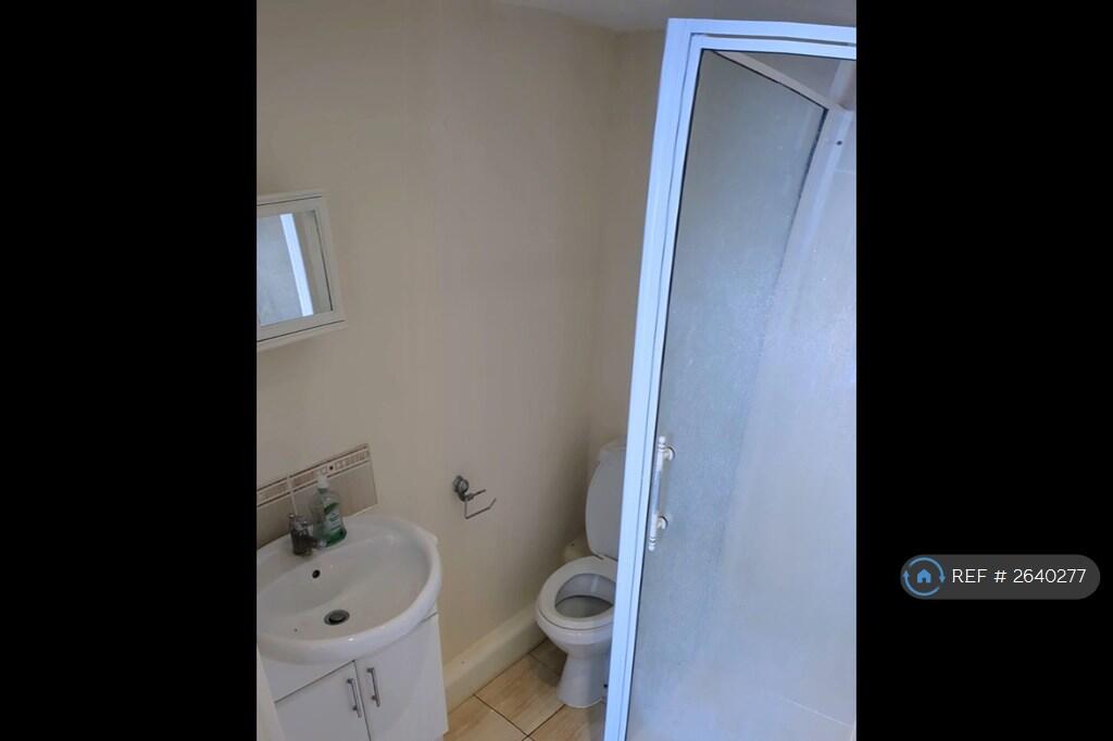 Ensuite Shower