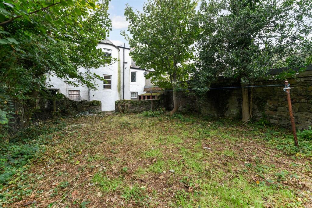 Rear Communal Garden