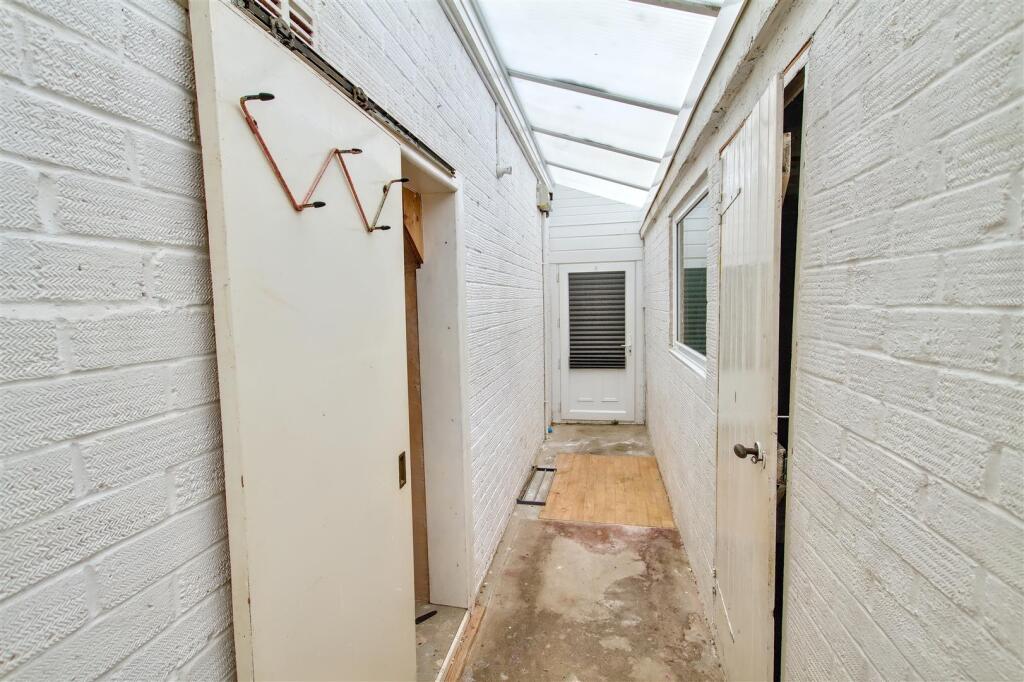 Covered Access to Garage &amp; Utility