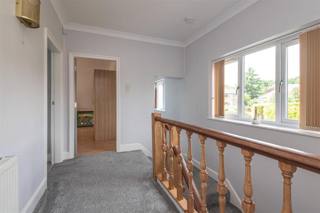 65 - 14 Broomfield Road HD2 2HG.jpg