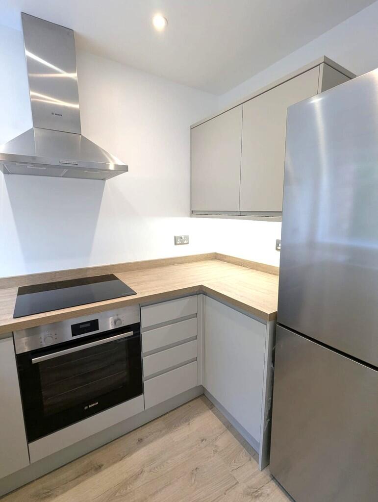 481f87bb-23cf-400...