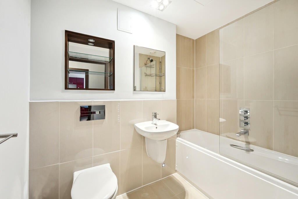 Vicentia Court (5...