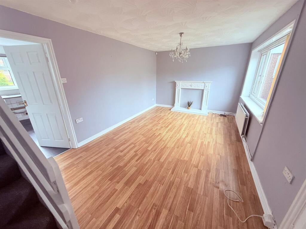 PHOTO-2025-09-03-14-34-34 (6).jpg