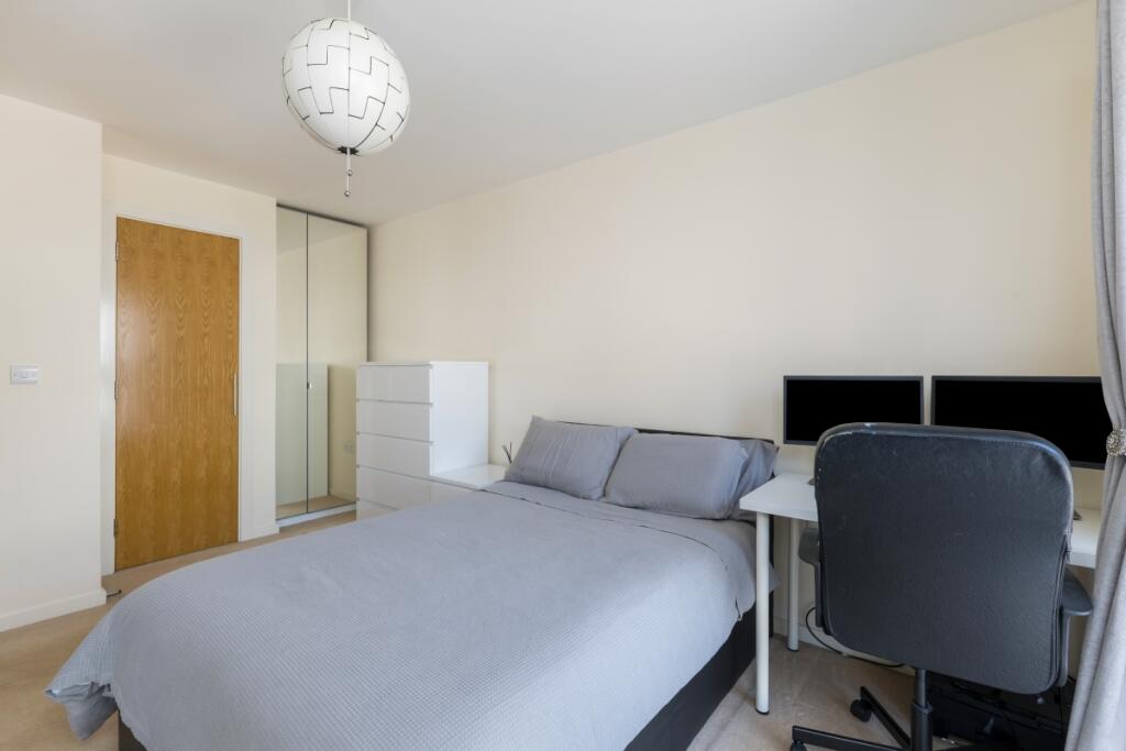 94011_9-Bletchley...