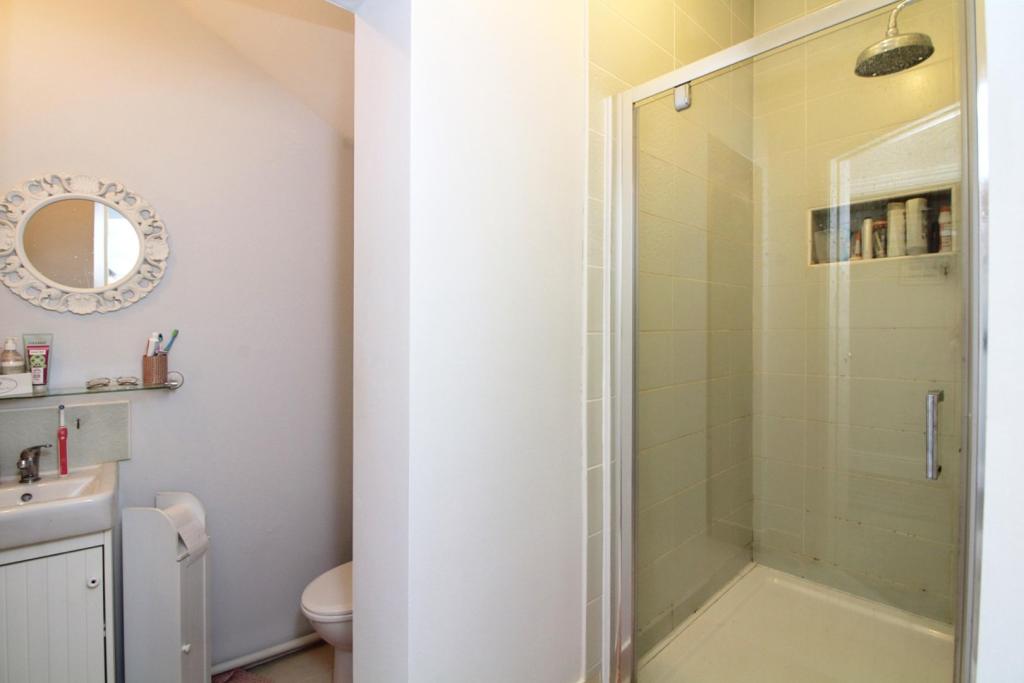 Jack &amp; Jill En-suite