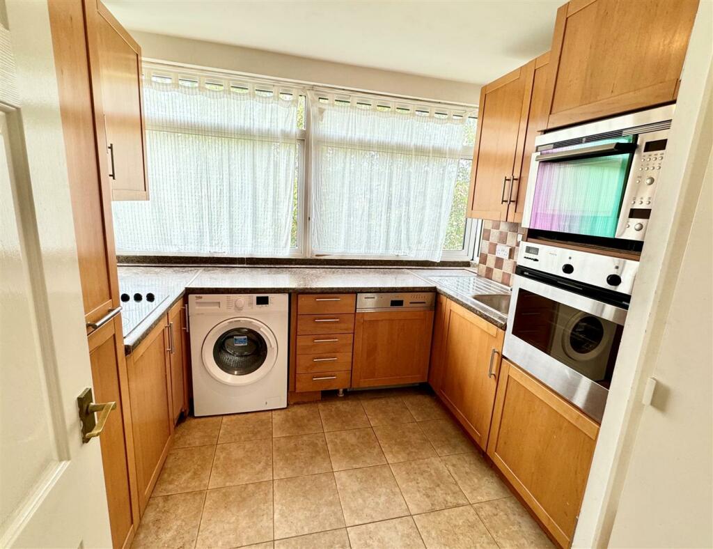 Kitchen.jpg