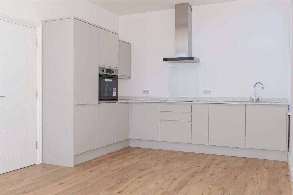 Northcourt Flat 4_7.jpg