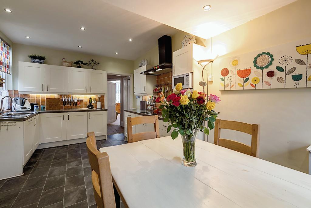 Kitchen/Breakfast