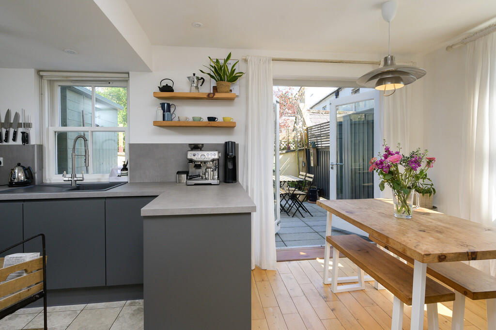 79 Upper East Hay...