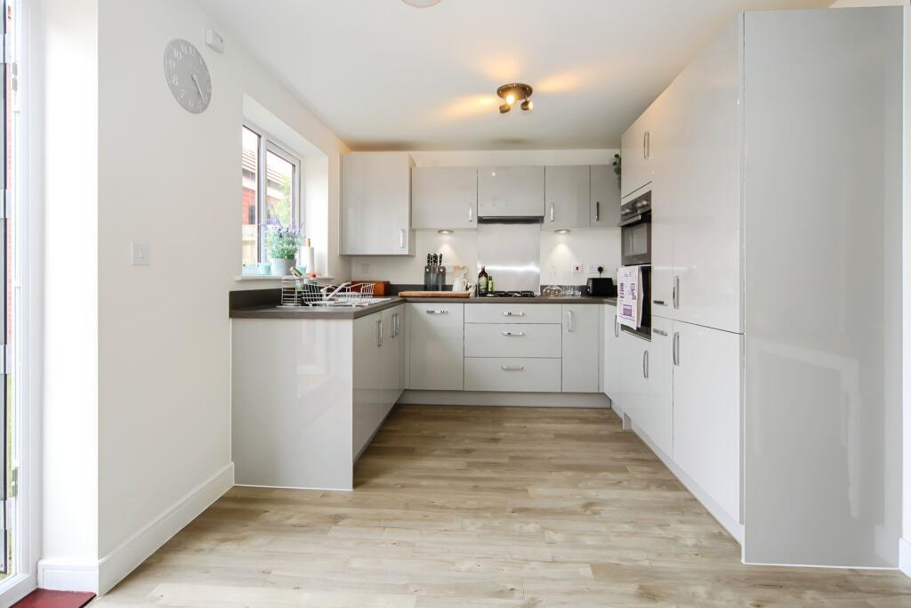 Kitchen diner