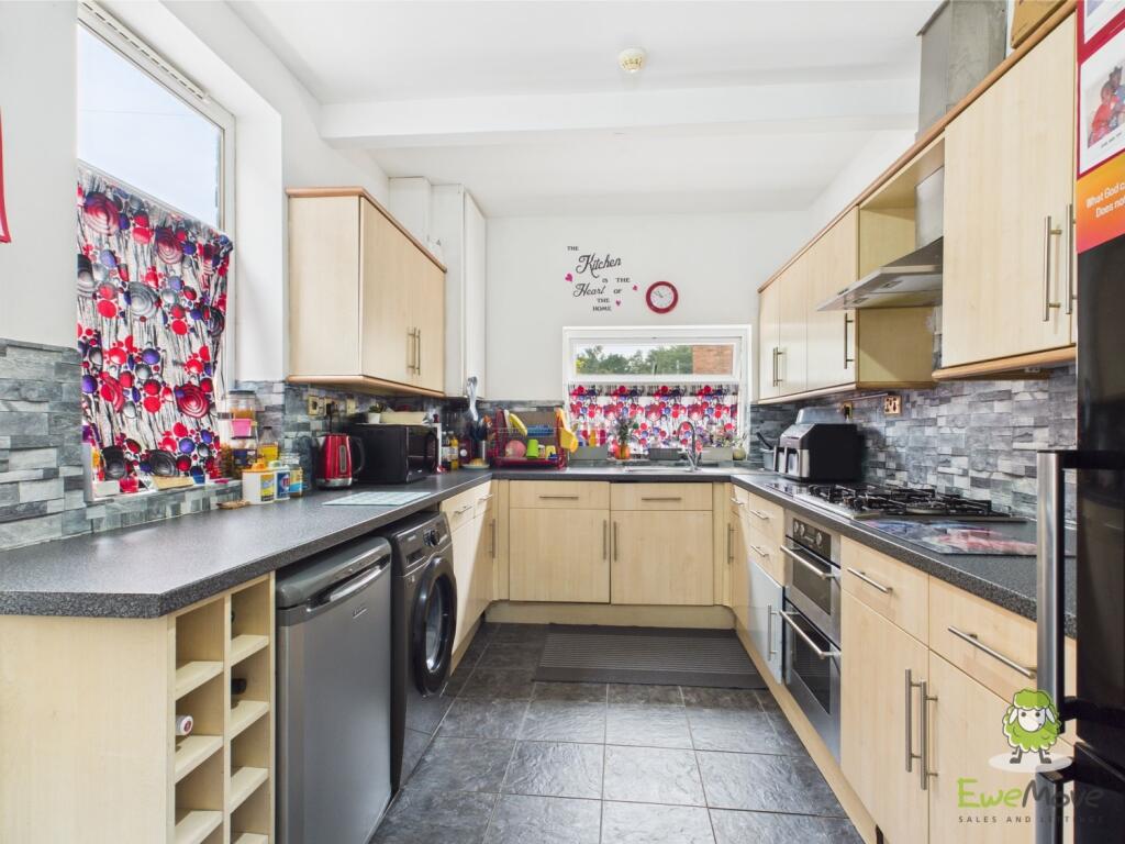 Kitchen -  Ewemove Whitchurch and Nantwich Charlot