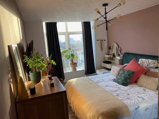 Bedroom 1 (3)