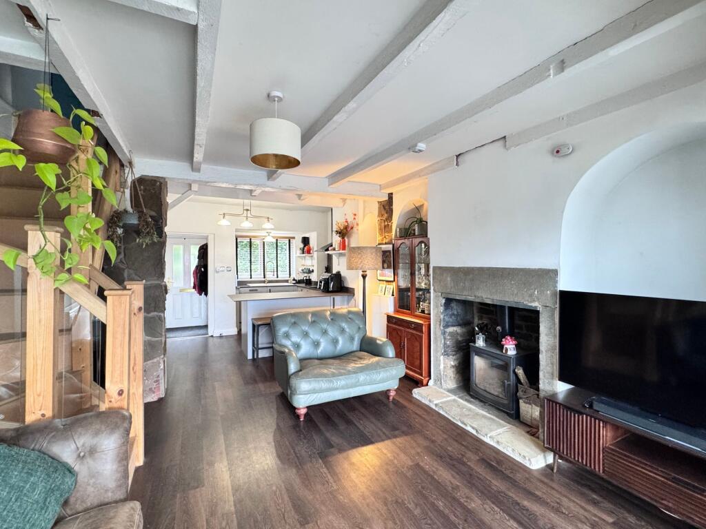 OPEN PLAN LIVING DINING KITCHEN